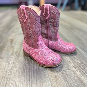 Sparkle pink cowgirl boots